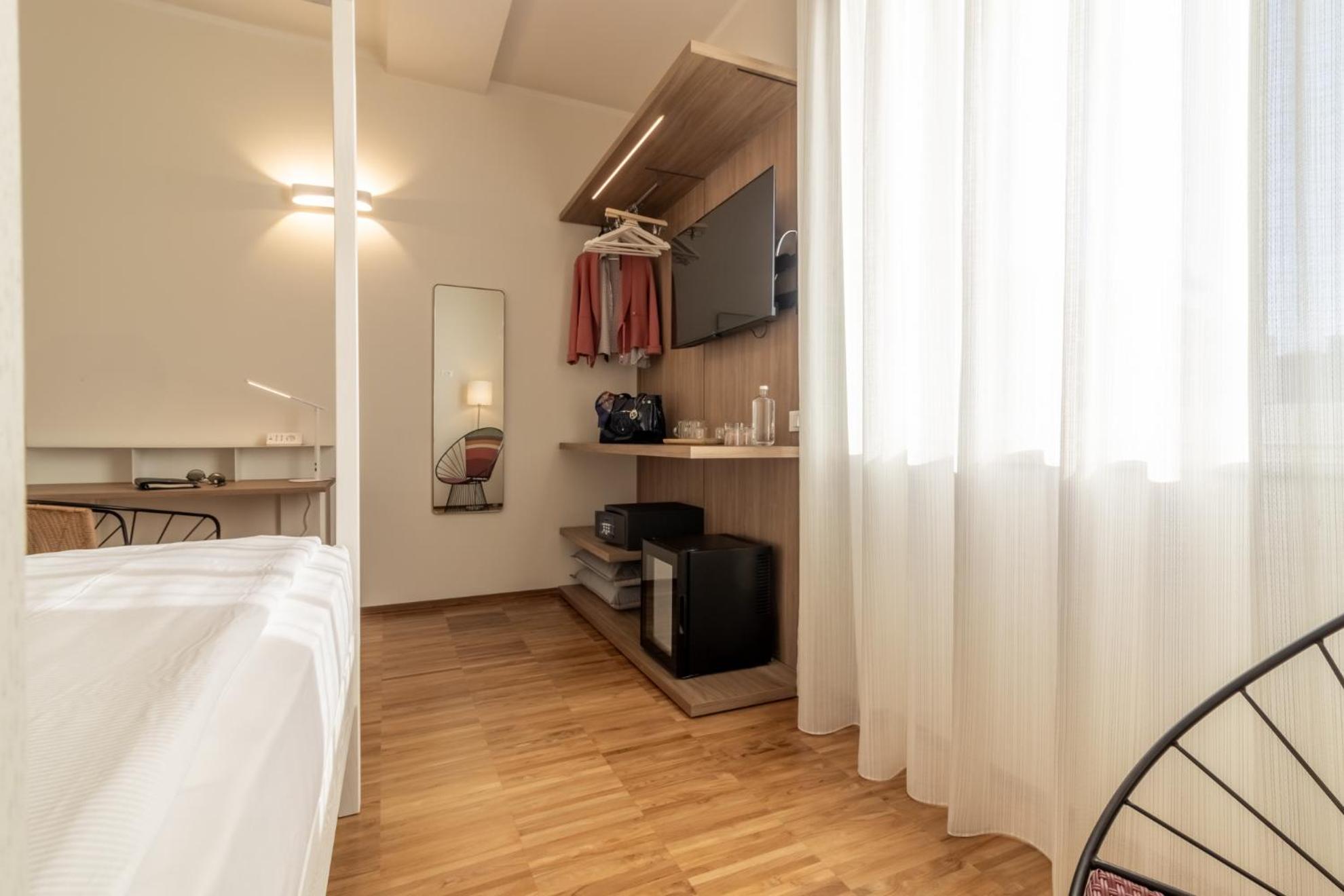 Il Faro Luxury Rooms & Lounge La Spezia Kültér fotó